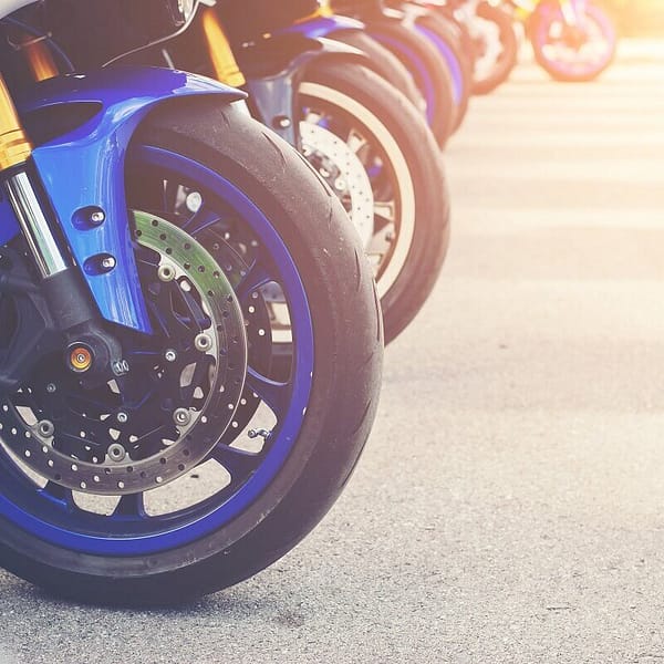 5 कारण जो बताते हैं कि लोन पर बाइक लेना क्यों है बेहतर
